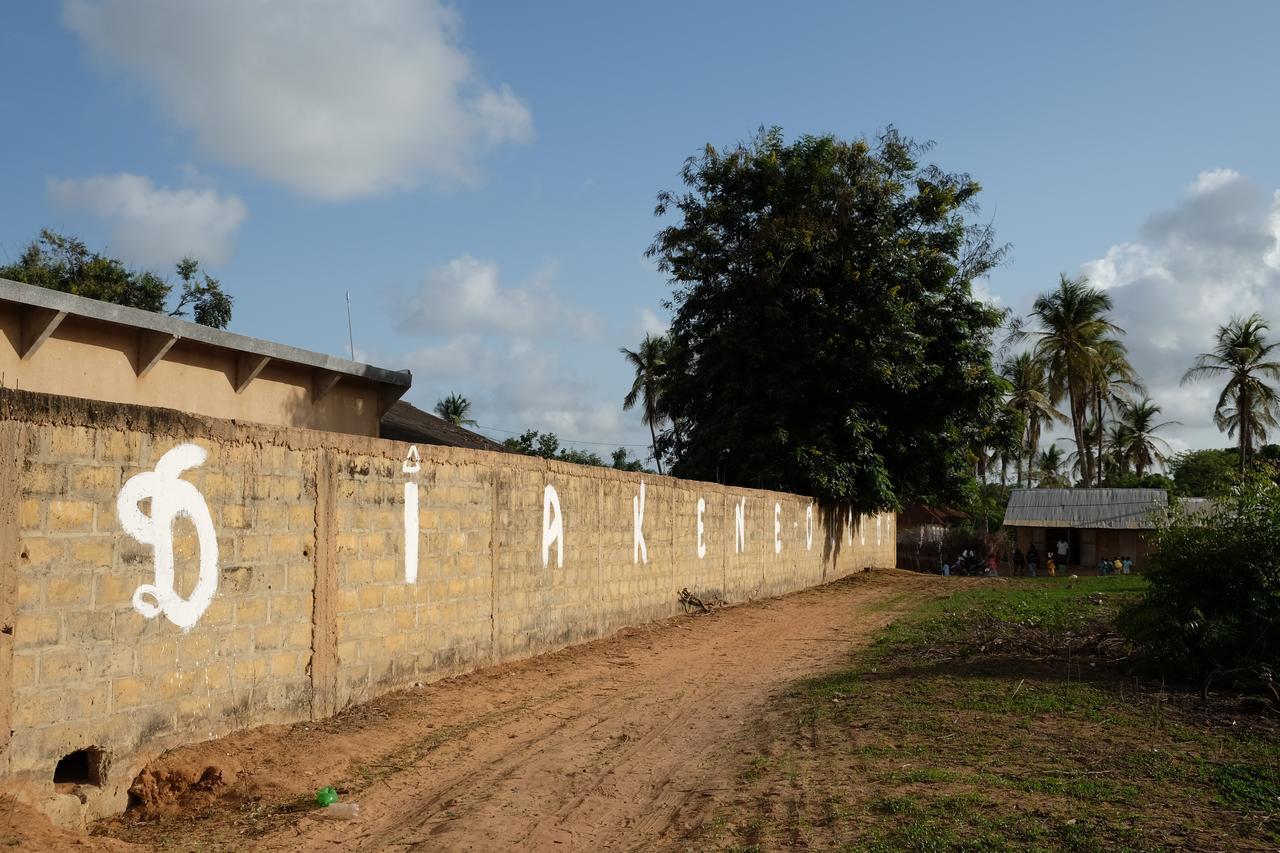 Centre Touristique Et Culturel Casamance Guest House Diakene Ouolof Luaran gambar